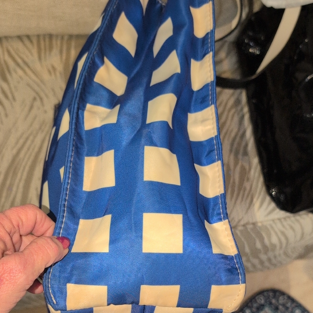 Kate Spade Blue and Cream Square Pattern Tote With Black Leather Handles - Picture 9 of 13